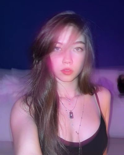 Alisa Sezen Sever seksi ifşa fotoğrafı 95