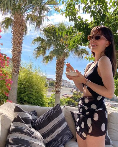 Almila Ada seksi ifşa fotoğrafı 22