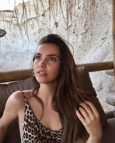 Almila Ada seksi ifşa fotoğrafı 85