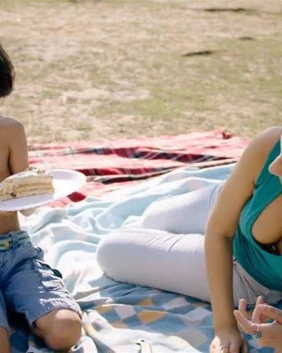 Almila Bağrıaçık seksi ifşa fotoğrafı 4 — Almila Bağrıaçık Nude & Sexy: Red Carpet And Movie Scenes (2023)
