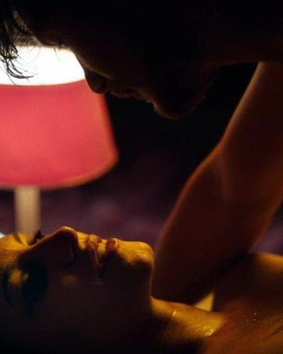 Almila Bağrıaçık seksi ifşa fotoğrafı 6 — Almila Bağrıaçık Nude & Sexy: Red Carpet And Movie Scenes (2023)