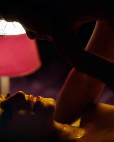 Almila Bağrıaçık seksi ifşa fotoğrafı 22 — Just A Woman (2019)