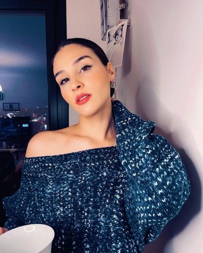Asena Girişken seksi ifşa fotoğrafı 34