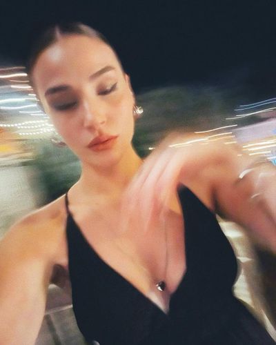 Asena Girişken seksi ifşa fotoğrafı 52
