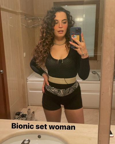 Aslı Bekiroğlu seksi ifşa fotoğrafı 205