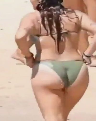 Aslı Bekiroğlu seksi ifşa fotoğrafı 239