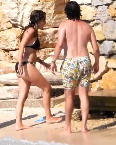 Aslı Bekiroğlu seksi ifşa fotoğrafı 406