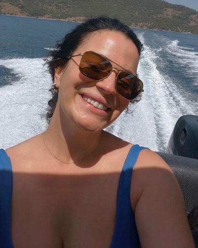 Aslı Bekiroğlu seksi ifşa fotoğrafı 501