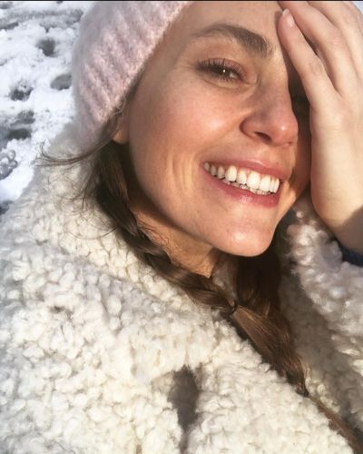 Aslı Enver seksi ifşa fotoğrafı 133