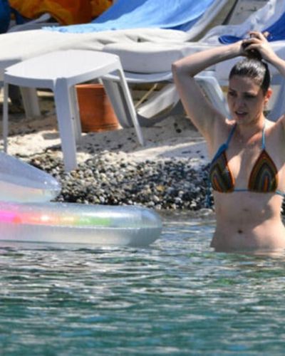 Aslı Enver seksi ifşa fotoğrafı 181