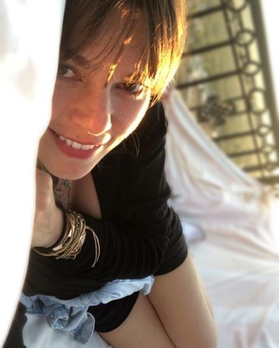 Aslı Enver seksi ifşa fotoğrafı 202