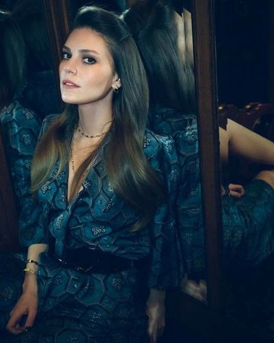 Aslı Enver seksi ifşa fotoğrafı 225