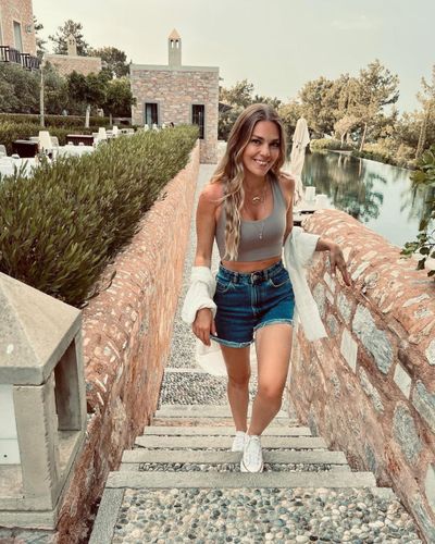 Aslı Enver seksi ifşa fotoğrafı 45