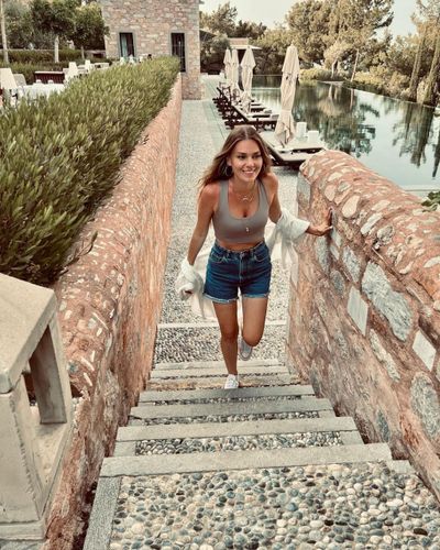 Aslı Enver seksi ifşa fotoğrafı 68