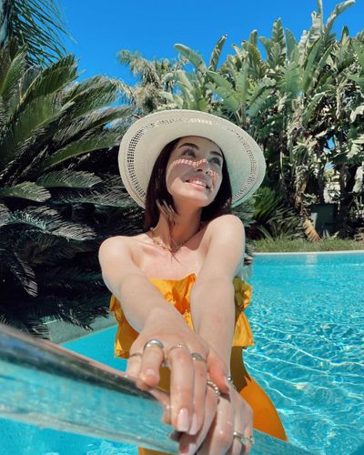 Aslıhan Güner seksi ifşa fotoğrafı 1000