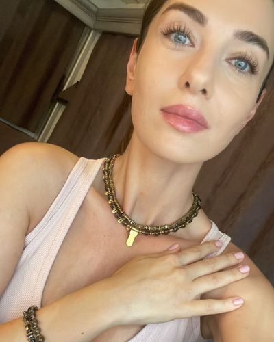 Aslıhan Güner seksi ifşa fotoğrafı 1028