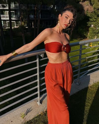 Aslıhan Güner seksi ifşa fotoğrafı 1062