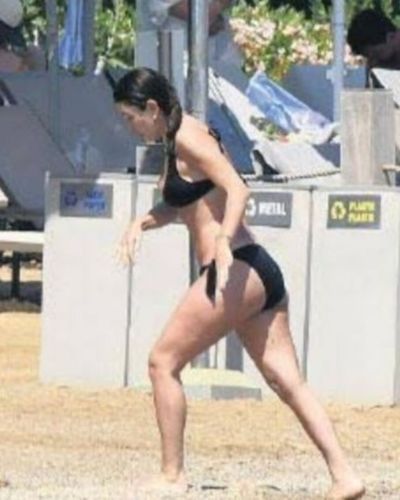 Aslıhan Güner seksi ifşa fotoğrafı 365