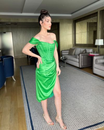 Aslıhan Güner seksi ifşa fotoğrafı 369