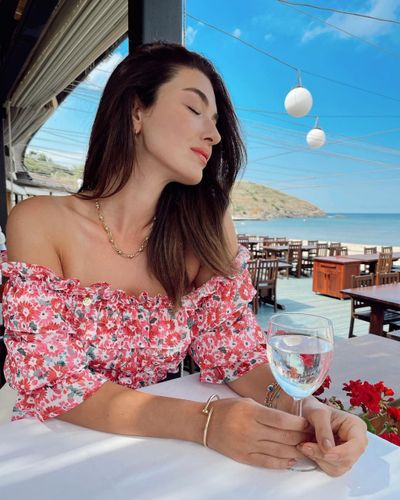 Aslıhan Güner seksi ifşa fotoğrafı 895