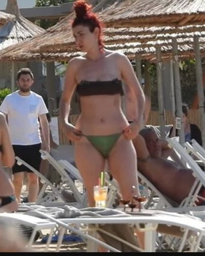 Aslıhan Güner seksi ifşa fotoğrafı 902