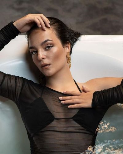 Aslıhan Kapanşahin seksi ifşa fotoğrafı 70