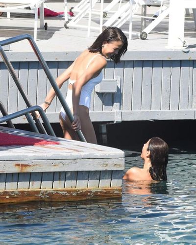Aslıhan Karalar seksi ifşa fotoğrafı 15