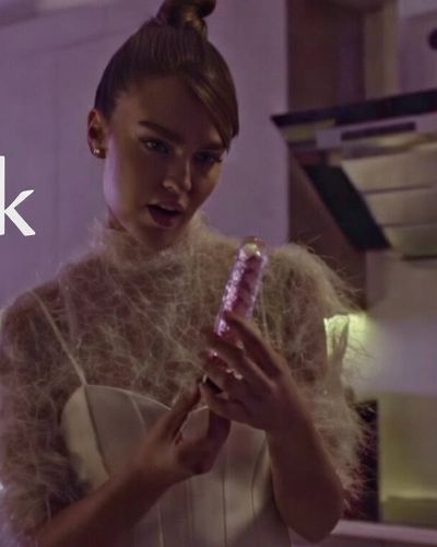 Aslıhan Malbora seksi ifşa fotoğrafı 11 — Dildo (etkileyici) (2022)