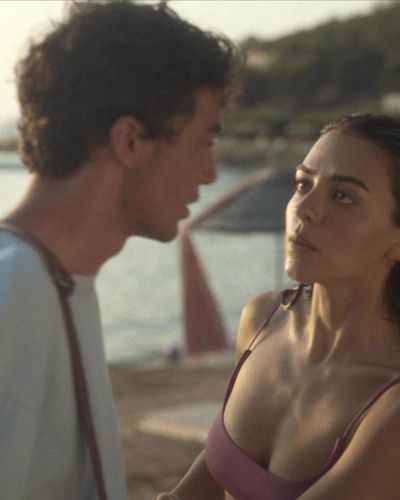 Aslıhan Malbora seksi ifşa fotoğrafı 22 — Son Yaz (2021)