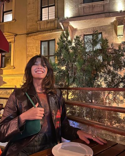 Aybüke Pusat seksi ifşa fotoğrafı 95319