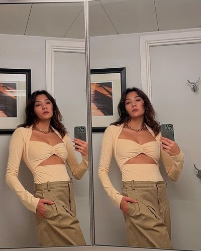 Aybüke Pusat seksi ifşa fotoğrafı 95279