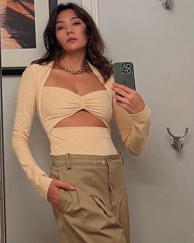 Aybüke Pusat seksi ifşa fotoğrafı 95268