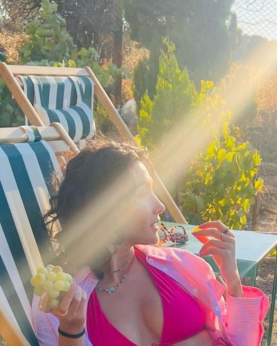 Aybüke Pusat seksi ifşa fotoğrafı 95229