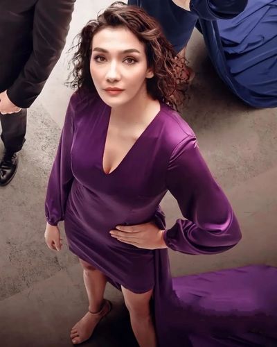 Aybüke Pusat seksi ifşa fotoğrafı 95185