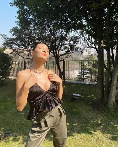 Aybüke Pusat seksi ifşa fotoğrafı 95165