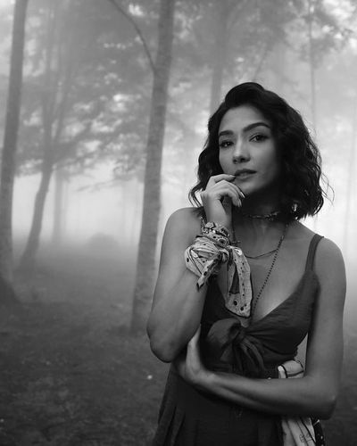 Aybüke Pusat seksi ifşa fotoğrafı 95018