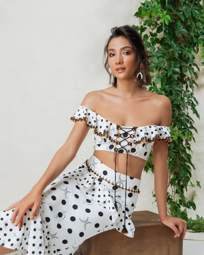 Aybüke Pusat seksi ifşa fotoğrafı 95000