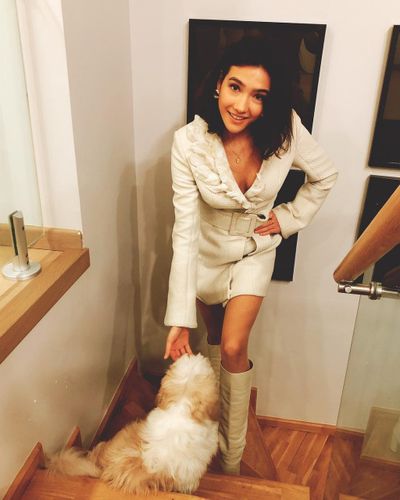 Aybüke Pusat seksi ifşa fotoğrafı 94987
