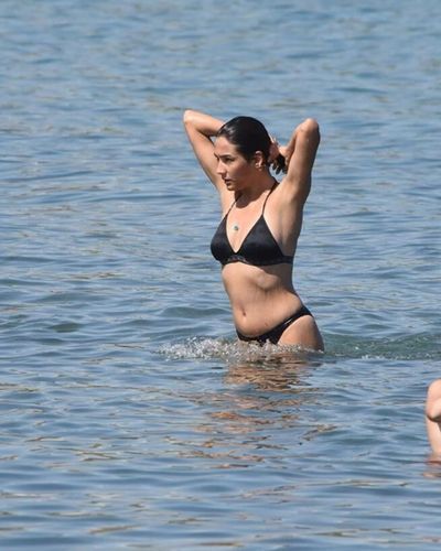 Aybüke Pusat seksi ifşa fotoğrafı 94986