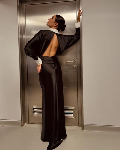 Aybüke Pusat seksi ifşa fotoğrafı 573