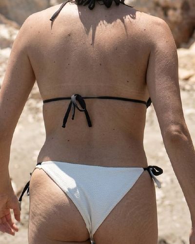 Aybüke Pusat seksi ifşa fotoğrafı 644