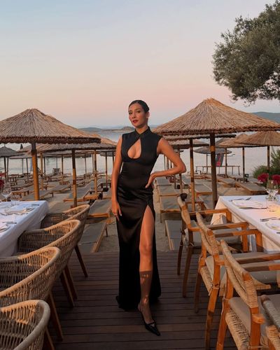 Aybüke Pusat seksi ifşa fotoğrafı 651