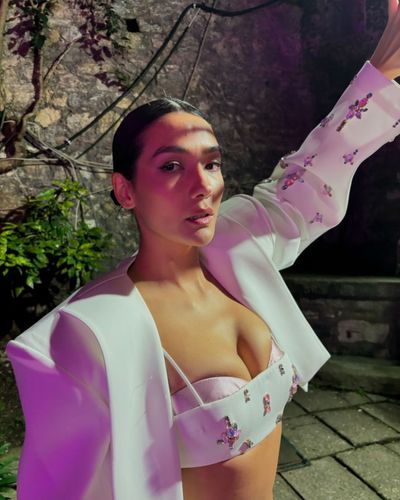 Aybüke Pusat seksi ifşa fotoğrafı 674