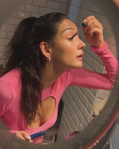 Aybüke Pusat seksi ifşa fotoğrafı 1219