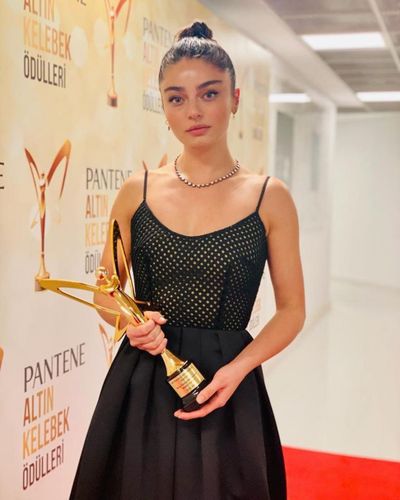 Ayça Ayşin Turan seksi ifşa fotoğrafı 29750
