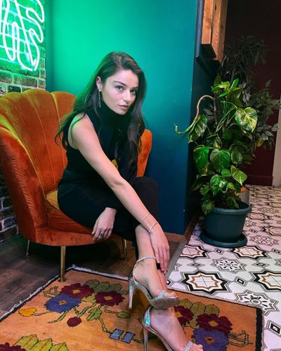 Ayça Ayşin Turan seksi ifşa fotoğrafı 1057
