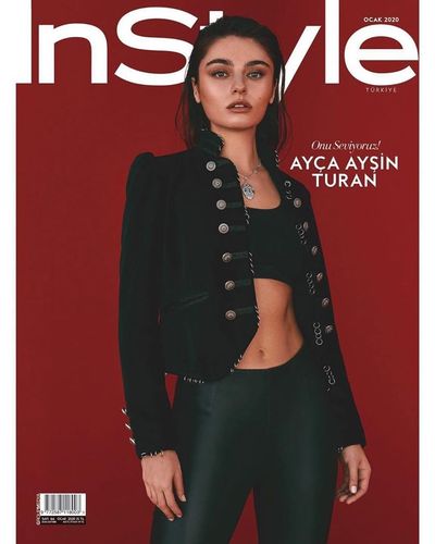 Ayça Ayşin Turan seksi ifşa fotoğrafı 1059