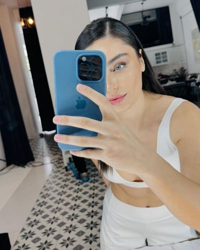 Ayça Ayşin Turan seksi ifşa fotoğrafı 1092