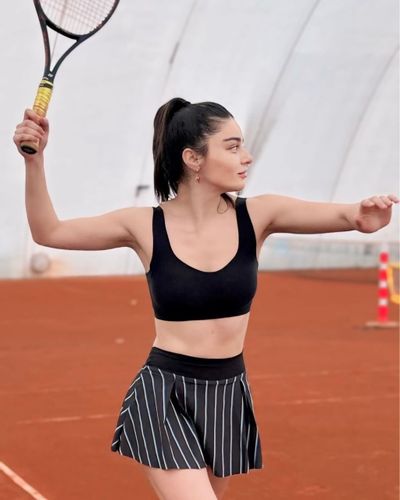 Ayça Ayşin Turan seksi ifşa fotoğrafı 1094