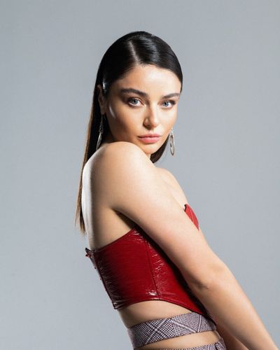 Ayça Ayşin Turan seksi ifşa fotoğrafı 154